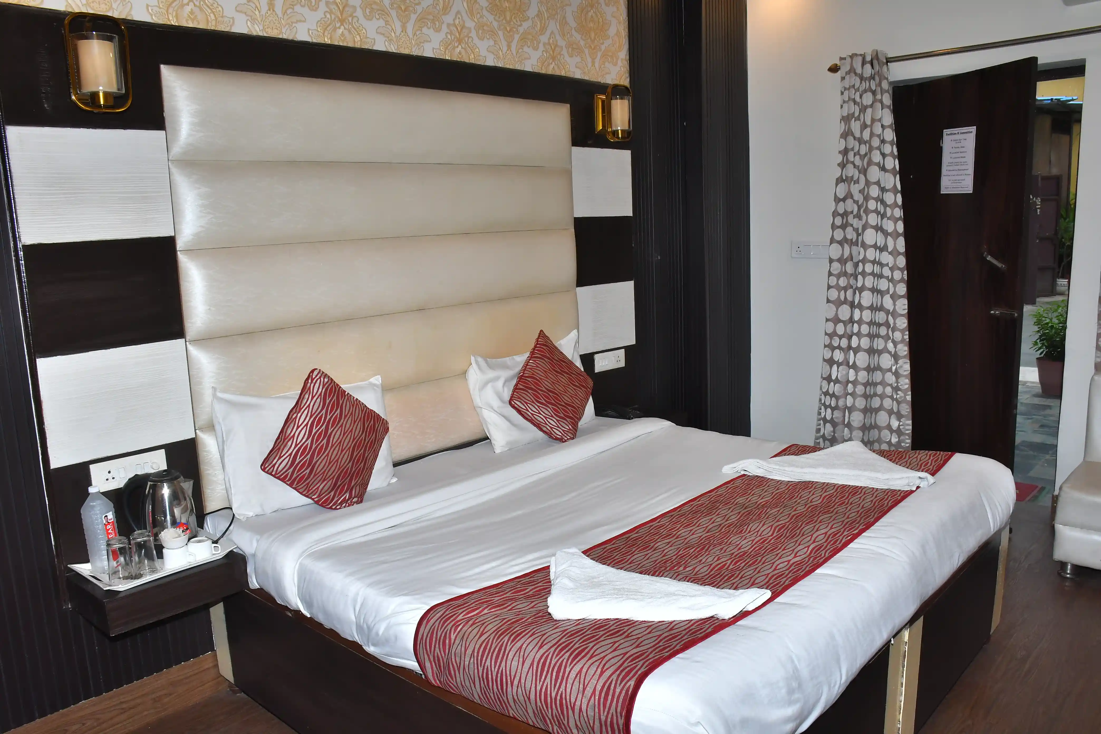 Triple room at Hotel Sidhartha, three beds, ideal for families and groups
